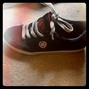 Circa Unisex Board Shoes size 8 (7.5)
